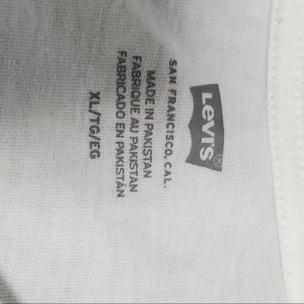 SZ VARIOUS LEVI TEE WHITE